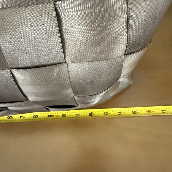 Harveys Seatbelt Bag Large Tote Double Handles Brown 15x11x4 Made In USA EUC - Picture 6 of 16